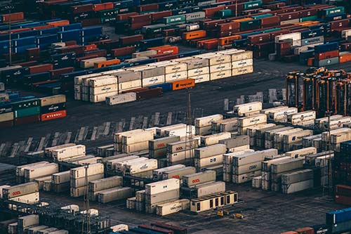 Containers on a dock - global tracking