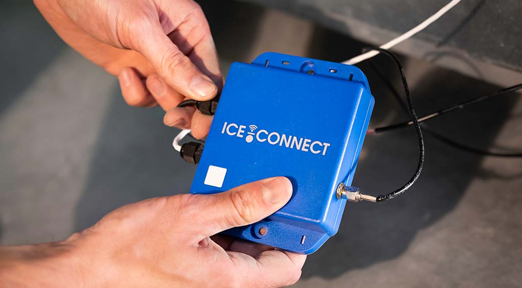 IceConnect device close up