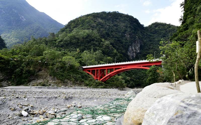 Taiwan drought illustration